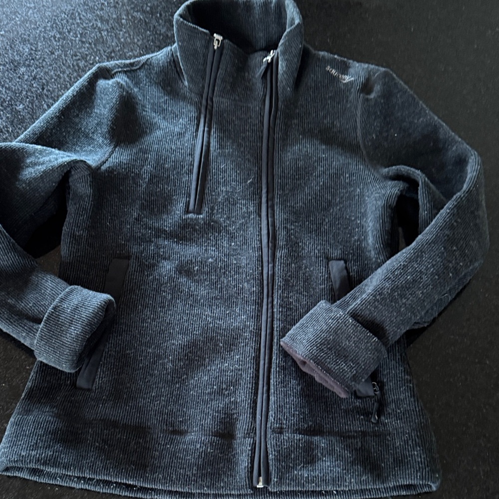 Saucony Black Jacket